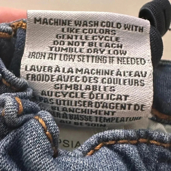 HUDSON Jeans Toddler Dark Wash Jeans - Picture 7 of 12